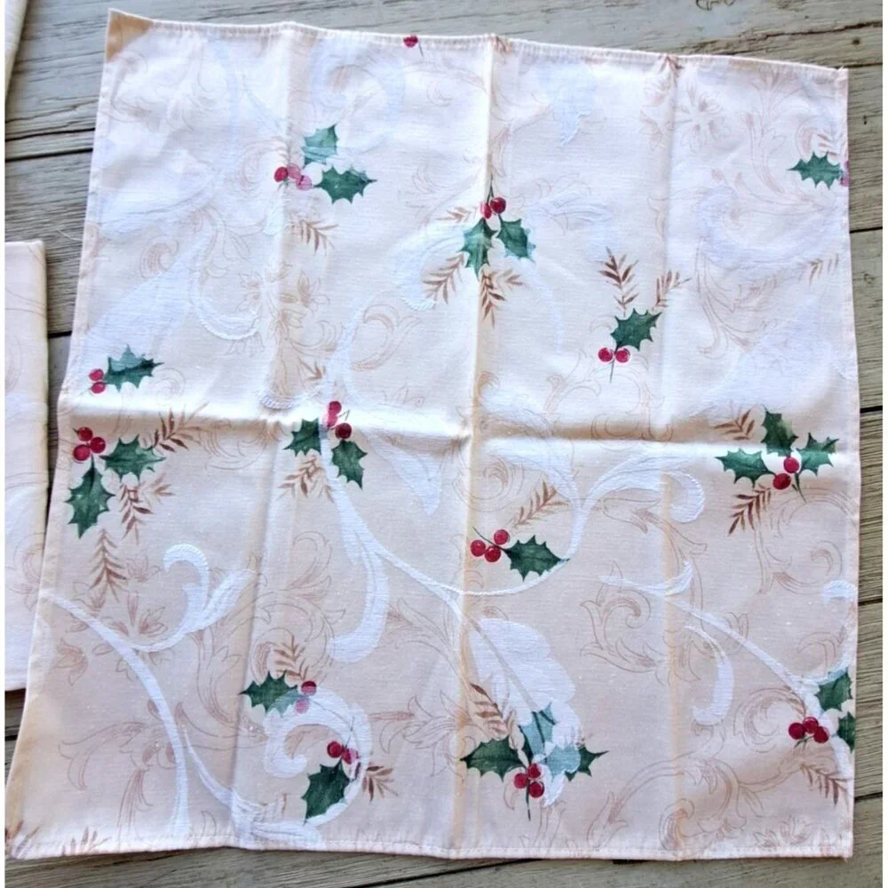 Vintage Liz Claiborne Holly Swirl 100